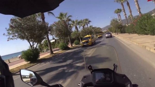 Honda Transalp 750 Мини обзор и тест-драйв