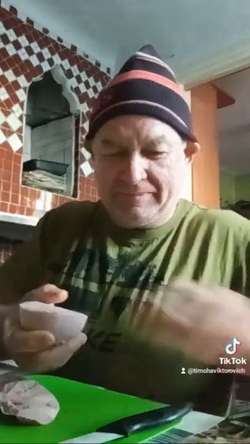 Мукбанг. ЕМ ВЕТЧИНУ С ХРЕНОМ смотреть онлайн