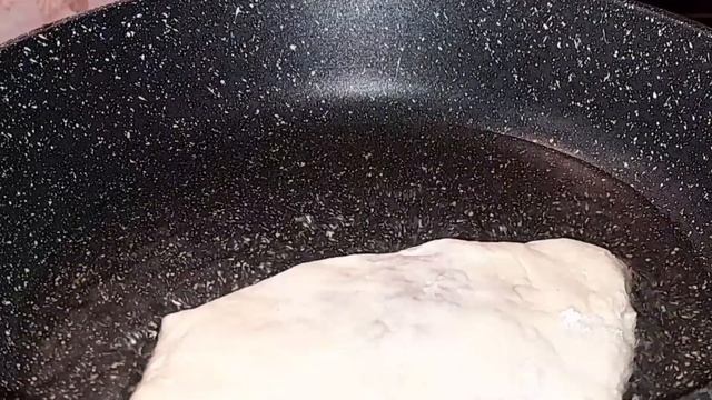 БЕЛЯШИ С МЯСОМ / КОТЛЕТЫ УЖЕ НЕ ГОТОВЛЮ / ВКУСНО С ПИА #беляш #беляшисмясом смотреть онлайн