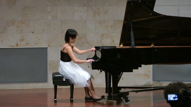 Beethoven - Sonata Op. 2 No. 2 in A major, IV. Rondo grazioso смотреть онлайн