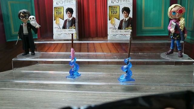 Harry Potter | Mini Mystery wands - Series 3 смотреть онлайн