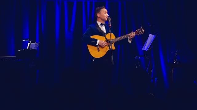 Виталий Ленский. Посвящение Окуджаве (авторская). смотреть онлайн