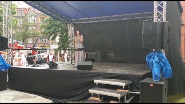 Beata Winiarz - Pogoda Ducha (Hanna Banaszak cover B.) смотреть онлайн