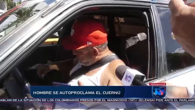 "Llegó el minibús pa´recoger a los cuernú" смотреть онлайн