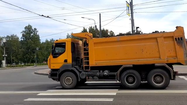 грузовик Рено смотреть онлайн