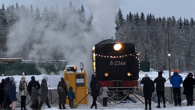 Вальс паровоза | The train is dancing смотреть онлайн