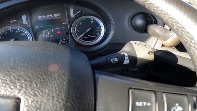 DAF XF 460 E6 ( 6x2 ) смотреть онлайн