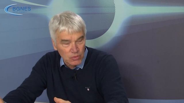 Д-р Стоян Георгиев: Пандемията ни се разказва от математици смотреть онлайн