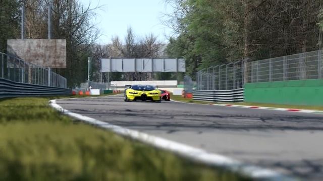 Ferrari F80 Concept vs Bugatti Vision GT at Monza Circuit смотреть онлайн
