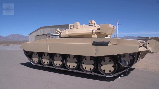 US Army's Remote Controlled T-72 Tank Target смотреть онлайн