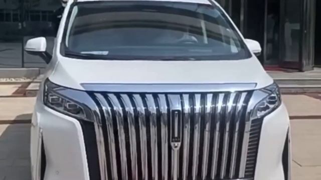 魏牌高山实车曝光！8月上市，卖这个价还看腾势D9？ смотреть онлайн
