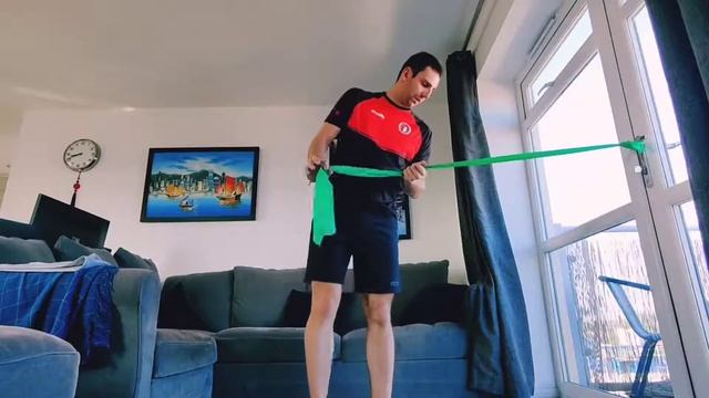 F1 rotator cuff band exercise смотреть онлайн