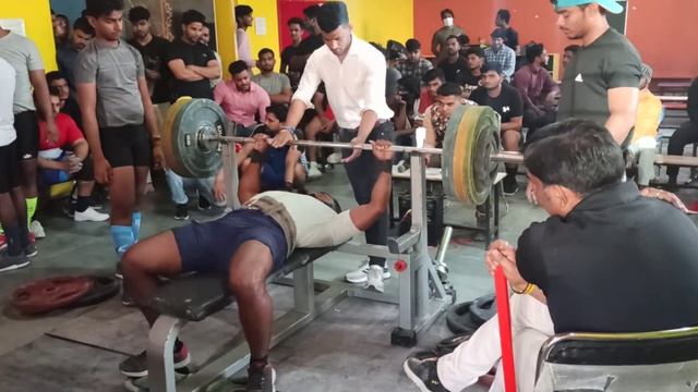 Universal fitness gym dabra Morena Power lifting compatition m 120kg bench press смотреть онлайн