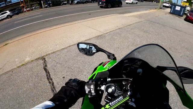 Buying the Brand New 2023 ZX10R! смотреть онлайн