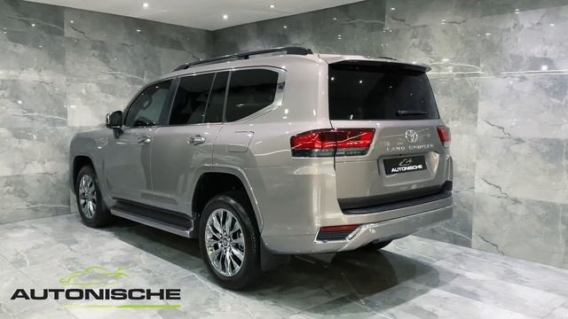 2023 Toyota Land Cruiser LC300 3.3D V6 ZX Auto смотреть онлайн