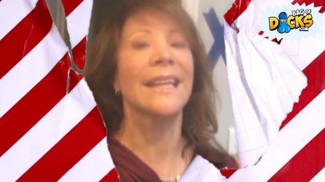 This Dickmas: Cheri Oteri Is Pissed At State Farm - Presented By BagOfDicks.com смотреть онлайн