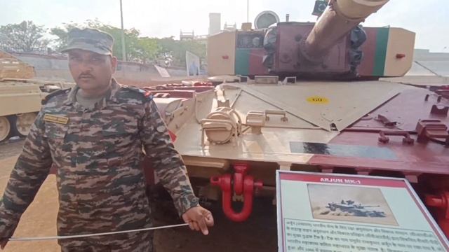 Fauji Mela 2023🪖Military Tanks|Snipers|Missile||Helicopters|| Indian army|| Indian Navy| Part 2 смотреть онлайн