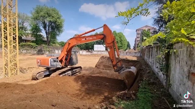 HITACHI ZX 280 LCN Edilscavi смотреть онлайн