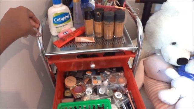 My Makeup Collection смотреть онлайн