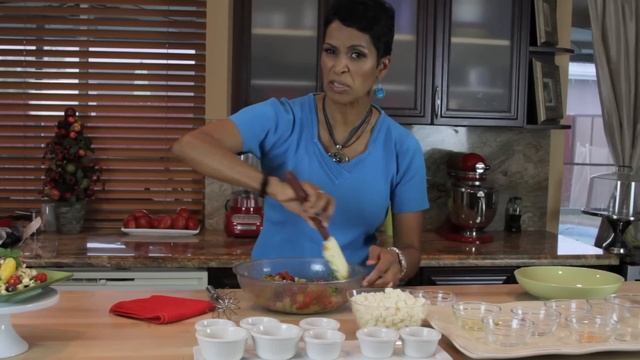 Mediterranean Olive Salad : Modern Mediterranean Recipes смотреть онлайн