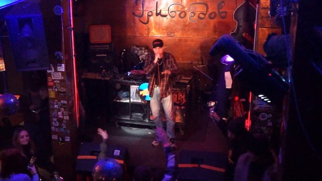 Dave Bra - Вдоль по улицам (Boombap Masterz Live)