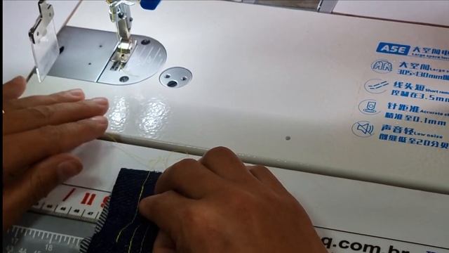 Manuseio da Máquina Jack A5E Reta Eletrônica com Carter Blindado смотреть онлайн