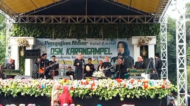 Pengajian Ning Umi Laila di Karangampel Tampir Wetan Candimulyo Magelang смотреть онлайн