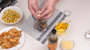 🥬Салат Цезарь с курицей🍗 и томатами черри🍅! Соус Цезарь - Классика на все времена!