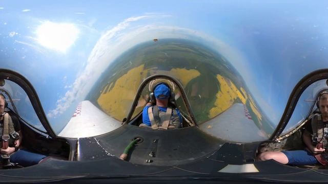 Полет на ЯК-52. Аэроклуб "Гвардейский" смотреть онлайн