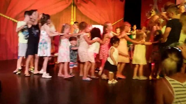 Mini Disco 2016 Otium Eco Club Train смотреть онлайн
