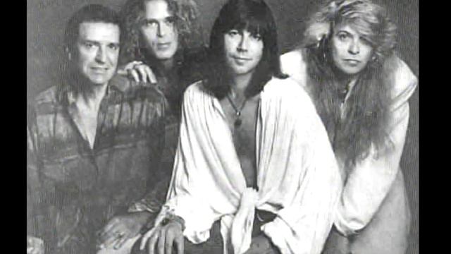 JERRY RIGGS ( EX-PAT TRAVERS) - Don't walk away смотреть онлайн