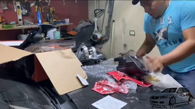 Arreglandole la defensa y faros al jetta Mk4.5 Black Diamond 2da Parte! Llegaron las Micas!! смотреть онлайн