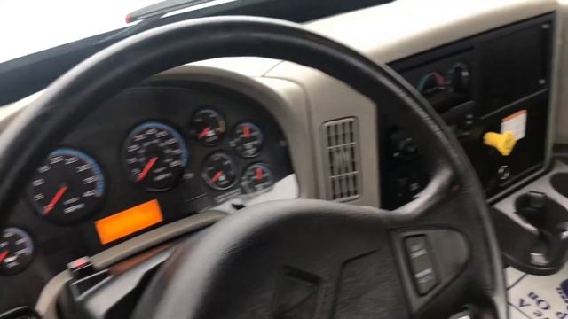 2012 INTERNATIONAL 4400 SBA For Sale смотреть онлайн