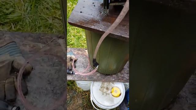 1967 Mercury Merc 110 9.8 HP Outboard Motor (Engine) Running in Backyard смотреть онлайн