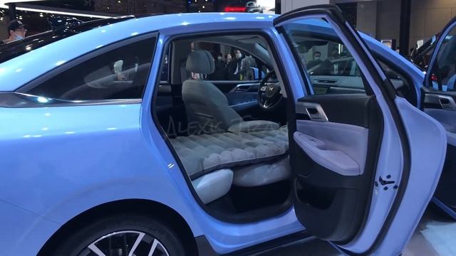 Auto Shanghai 2021 - XPeng P5 смотреть онлайн