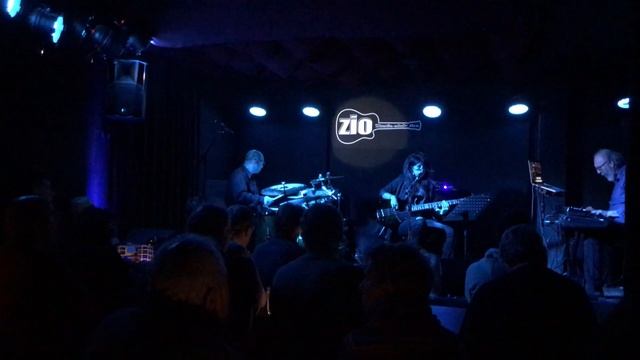 Patrizio Fariselli Trio - "Dadi di Dio" - Live @ Zio Live Club, Milan 6th of Dec 2018 смотреть онлайн