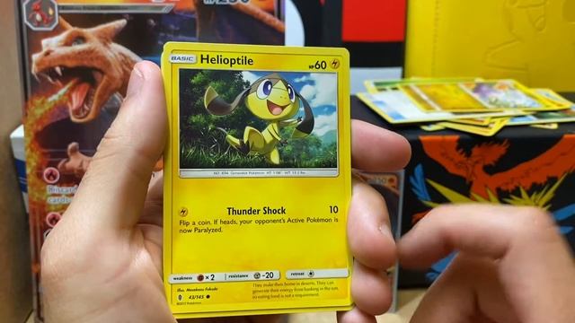 Detective Pikachu CHARIZARD GX Case File Opening! (Great Pulls!) смотреть онлайн
