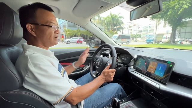 Đi bảo dưỡng MG ZS, lái thử MG5, muốn đổi xe quá :D смотреть онлайн