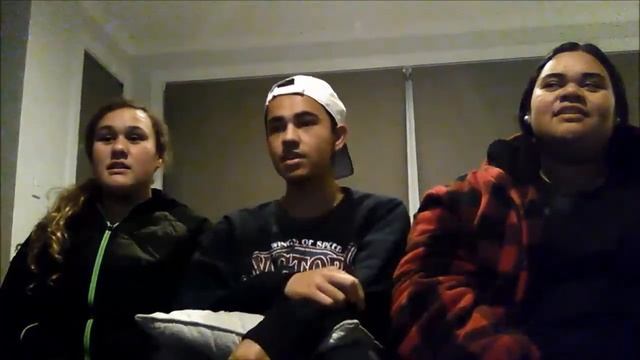 Ko wai matou? Ko Manahau! смотреть онлайн