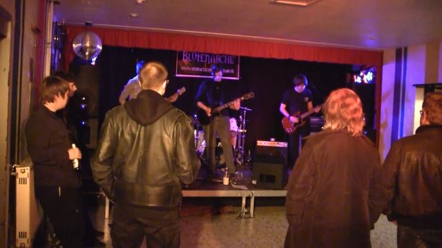 COX - Miss You (live @ Maxus) смотреть онлайн