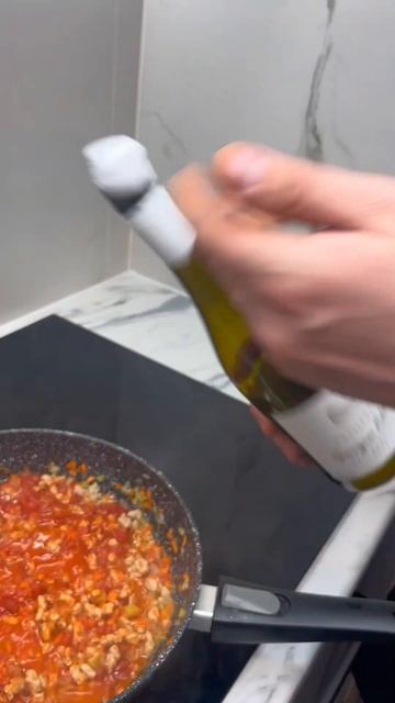 Болоньезе паста #bolognese #pasta #asmr #reception #рецепт #food #challenge #болоньезе #паста смотреть онлайн