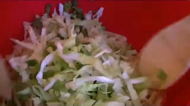 Ramen Cabbage Salad смотреть онлайн