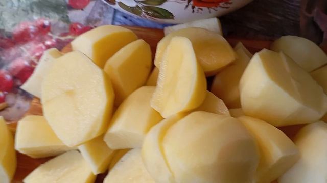 НА ЗАВТРАК ГОТОВЛЮ ПЮРЕ смотреть онлайн