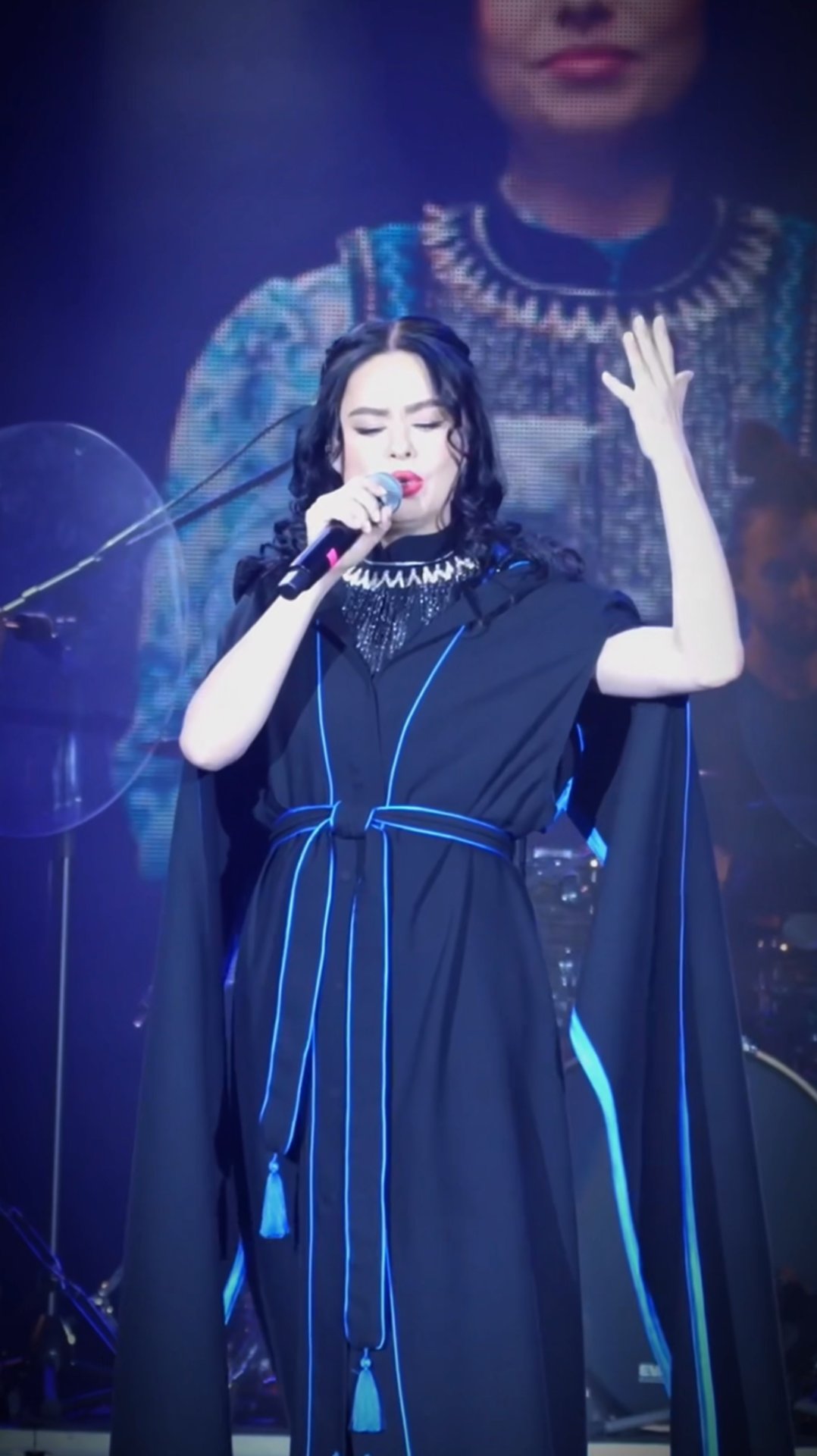 Верила Верила Верю 💔 #викториябарс #викабарс #территориярусскойпесни #верилаверю #верилаверилаверю смотреть онлайн