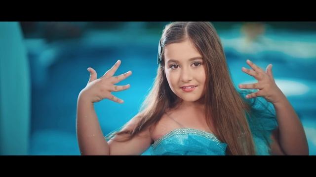 PAOLA - NE POGLEZHDAY NAZAD/ ПАОЛА ЙОРДАНОВА - НЕ ПОГЛЕЖДАЙ НАЗАД [OFFICIAL 4K VIDEO] 2022 смотреть онлайн