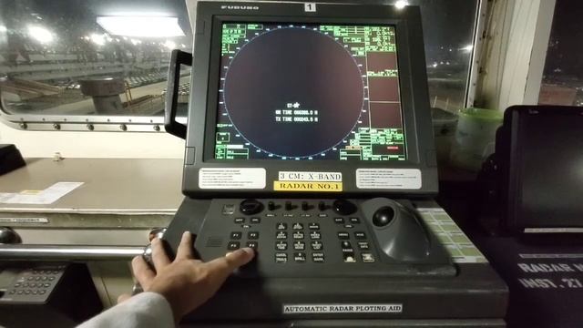 Cara mengoperasikan Radar Arpa Furuno смотреть онлайн