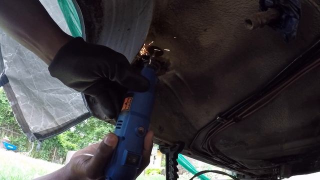 E28 Cutting out the Rot смотреть онлайн