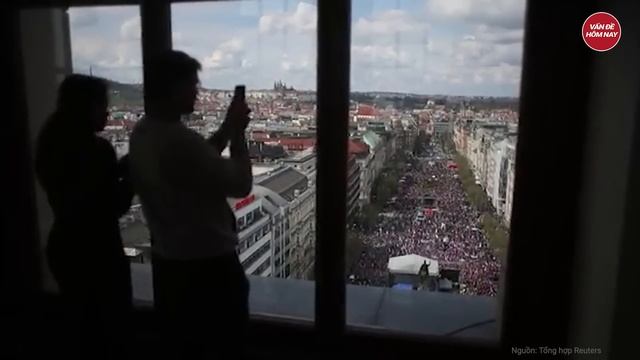 Chiến sự Nga - Ukraine: Siêu tiêm kích Mỹ tới Ukraine, Nga lẳng lặng cảnh cáo bắn hạ toàn bộ смотреть онлайн