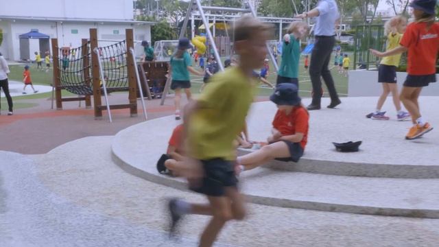 AIS Silver Jubilee - WeAreAIS смотреть онлайн