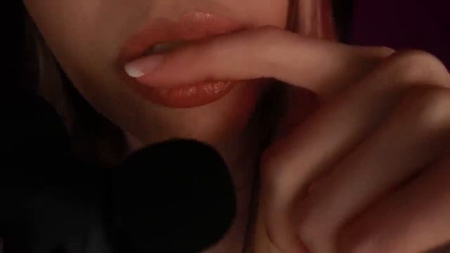 Frivolousfox ASMR Сладкие губки АСМР смотреть онлайн